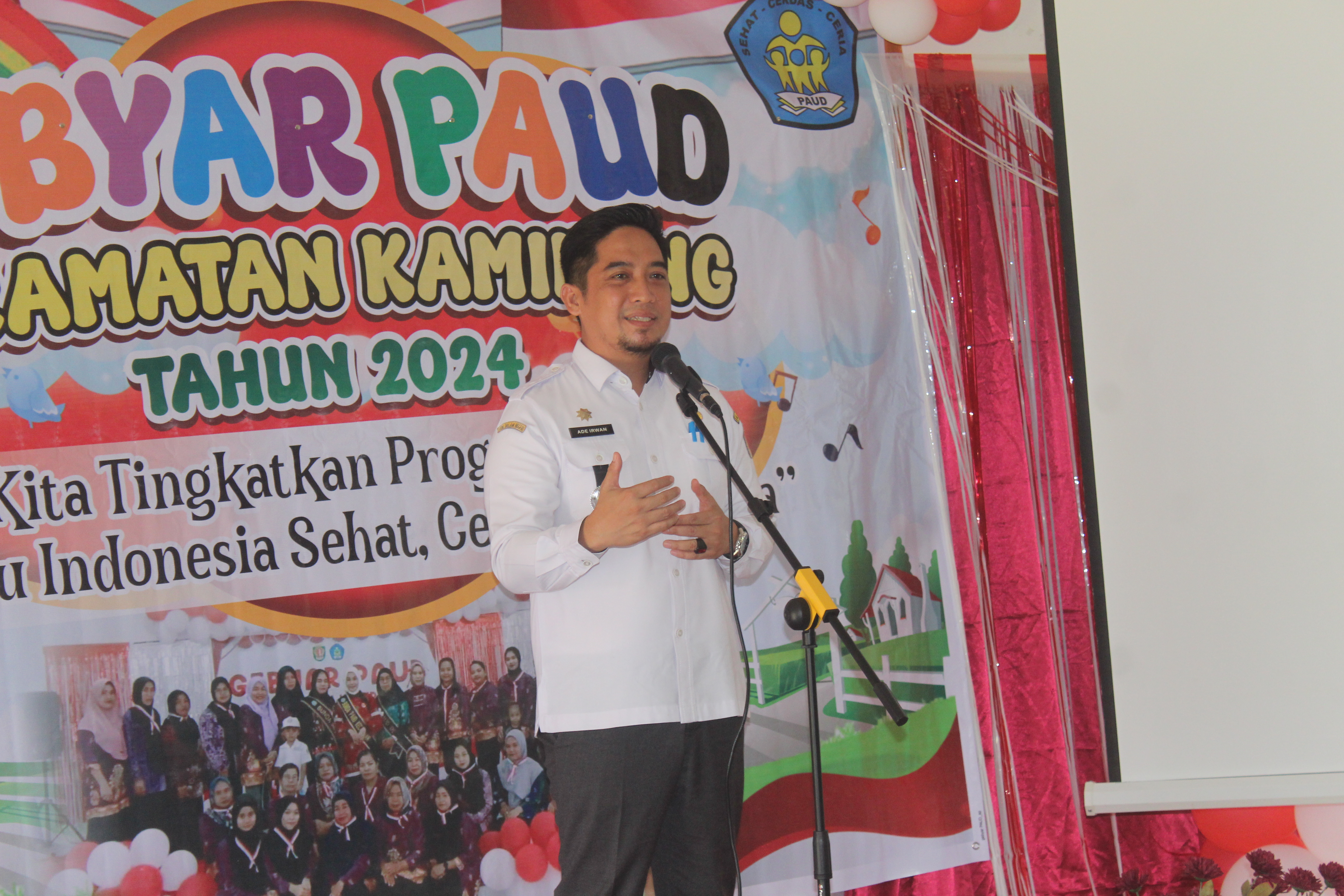 Camat Kamipang